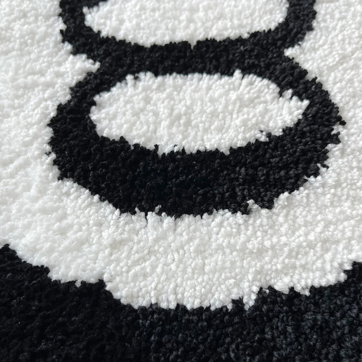 8 Ball modern carpet mat