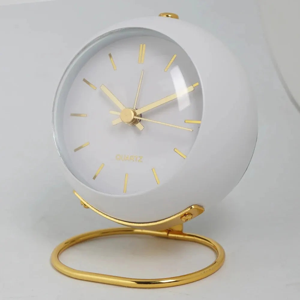 Reloj de escritorio esférico 